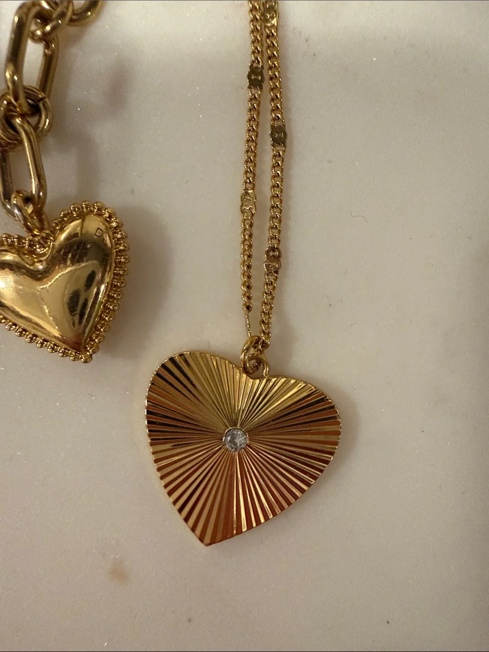 Madewell Gold Heart Pendant Necklace with Matching Charm Bracelet like new - Picture 3 of 5